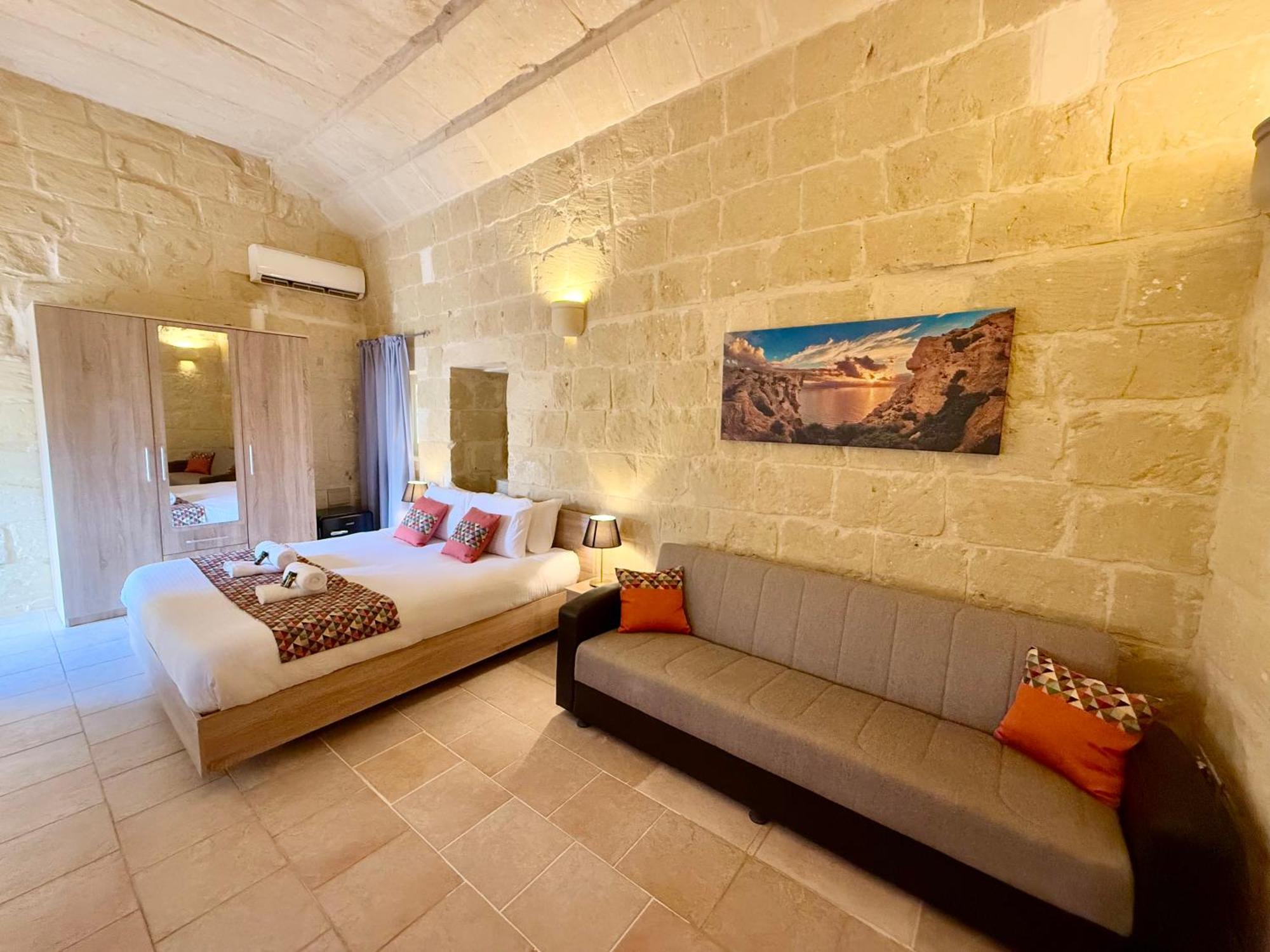 Ta' Matmura B&B Għarb Екстериор снимка