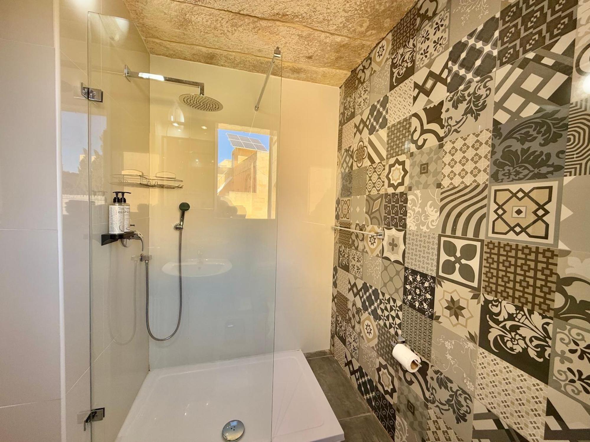 Ta' Matmura B&B Għarb Екстериор снимка
