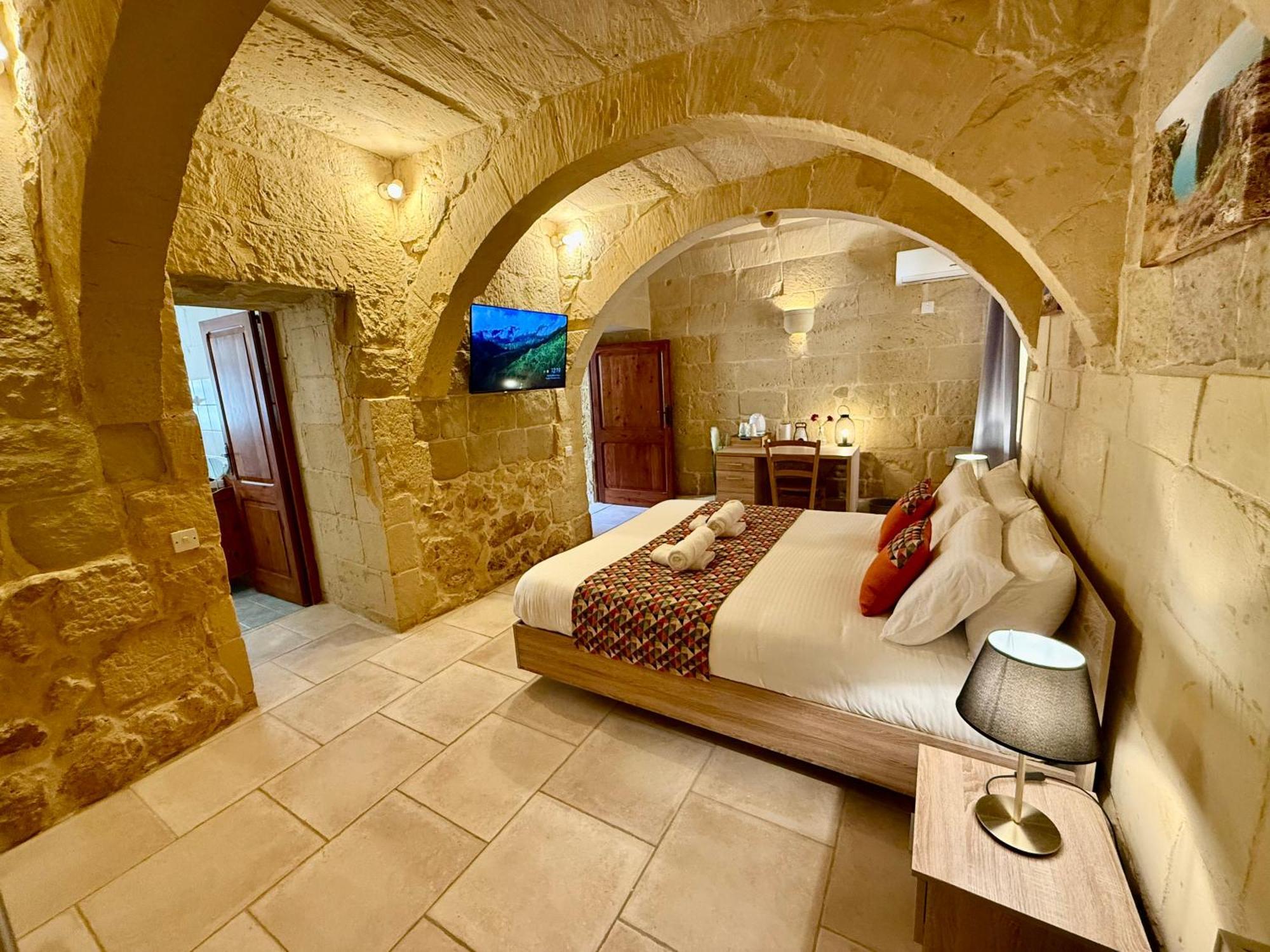 Ta' Matmura B&B Għarb Екстериор снимка
