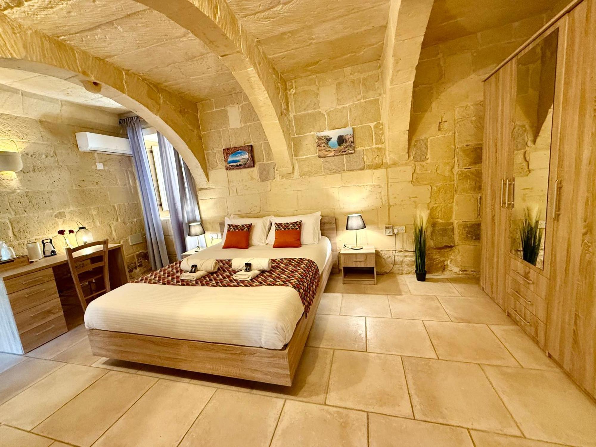 Ta' Matmura B&B Għarb Екстериор снимка