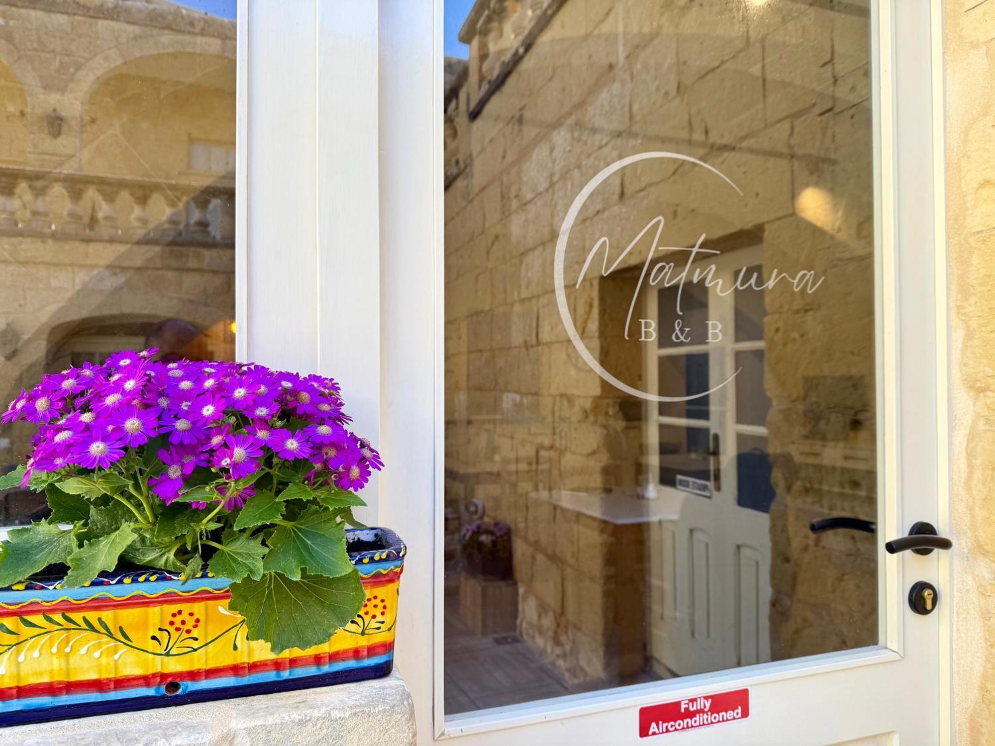 Ta' Matmura B&B Għarb Екстериор снимка