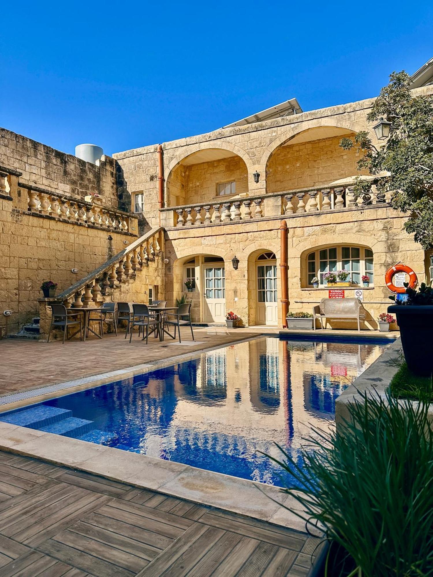 Ta' Matmura B&B Għarb Екстериор снимка